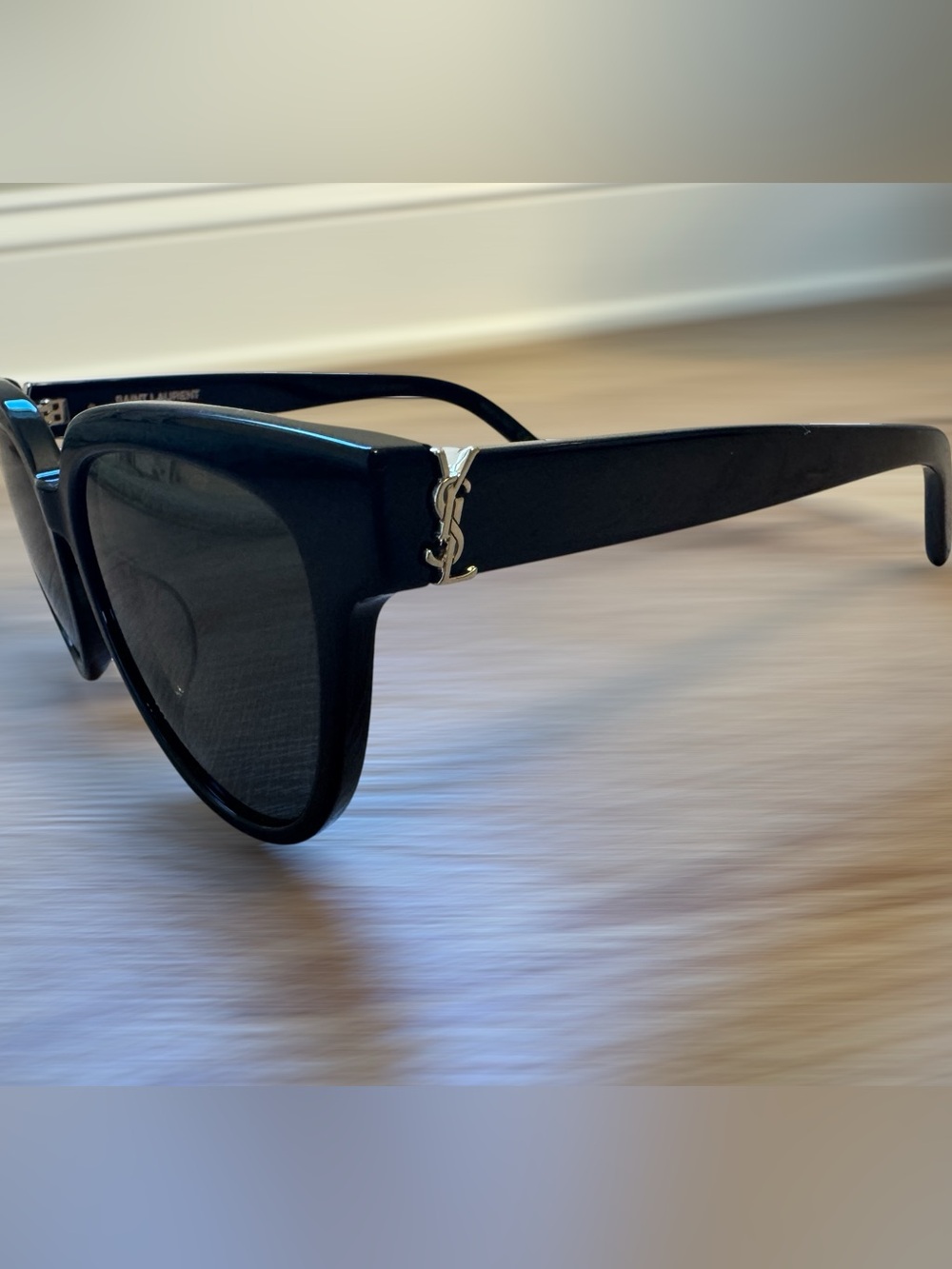 ❤️YSL Saint Laurent Women’s SL M28/F 003 Black Gold Logo Butterfly Sunglasses